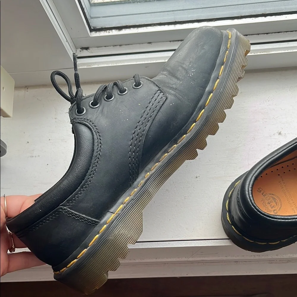 Dr. Martens Black Leather Women Shoes - Picture 5 of 5